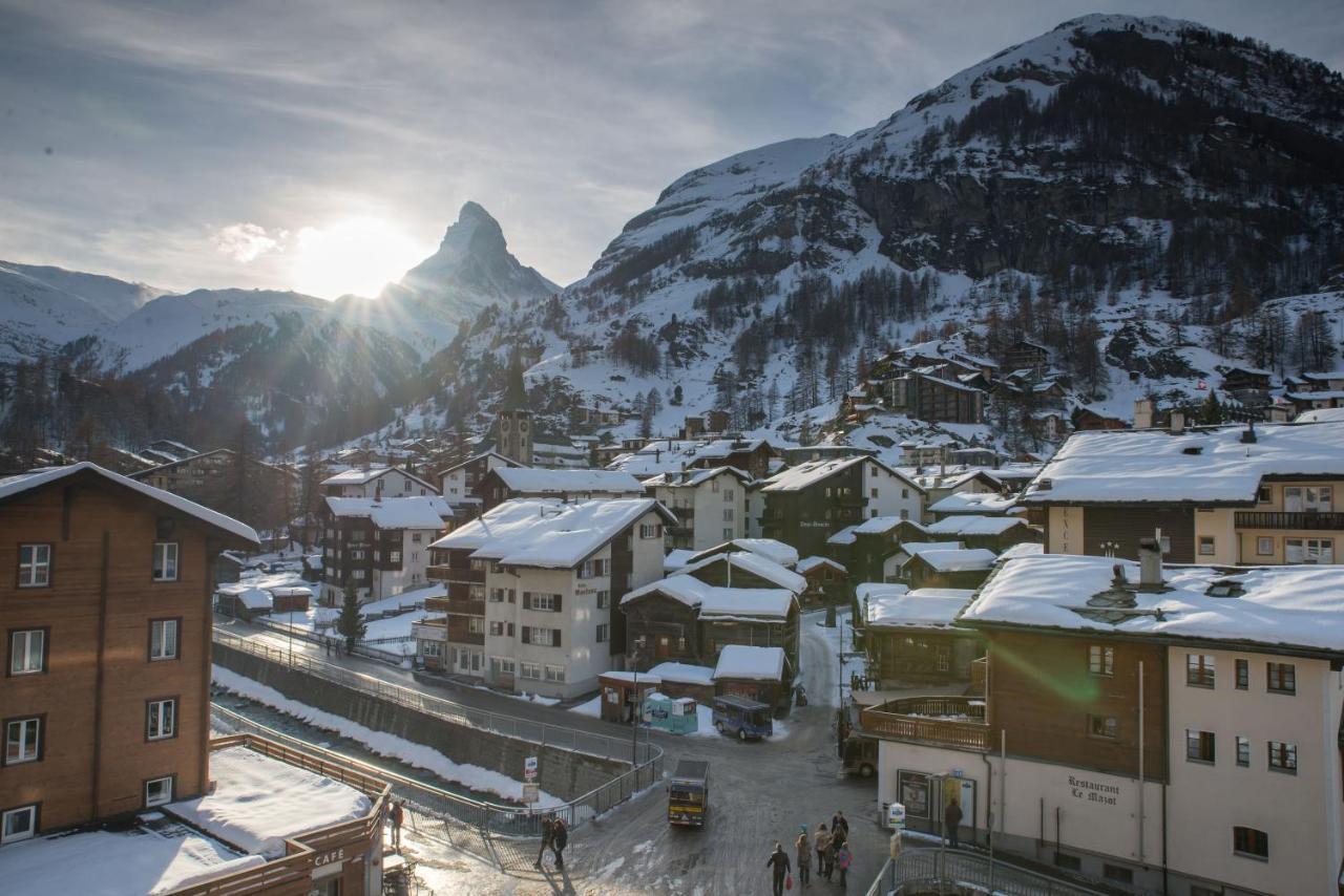 Hotel Parnass Zermatt Exterior photo