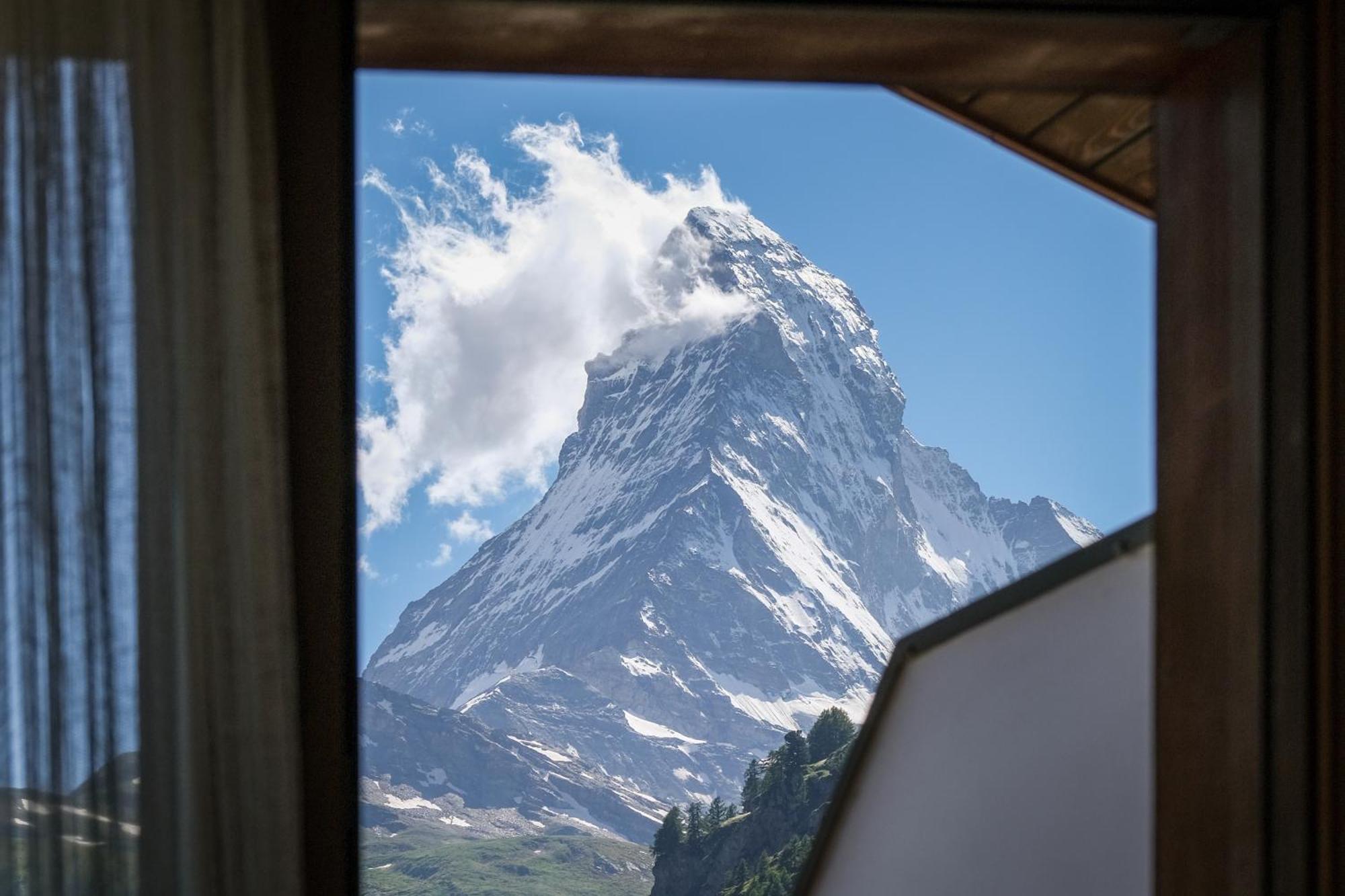 Hotel Parnass Zermatt Exterior photo