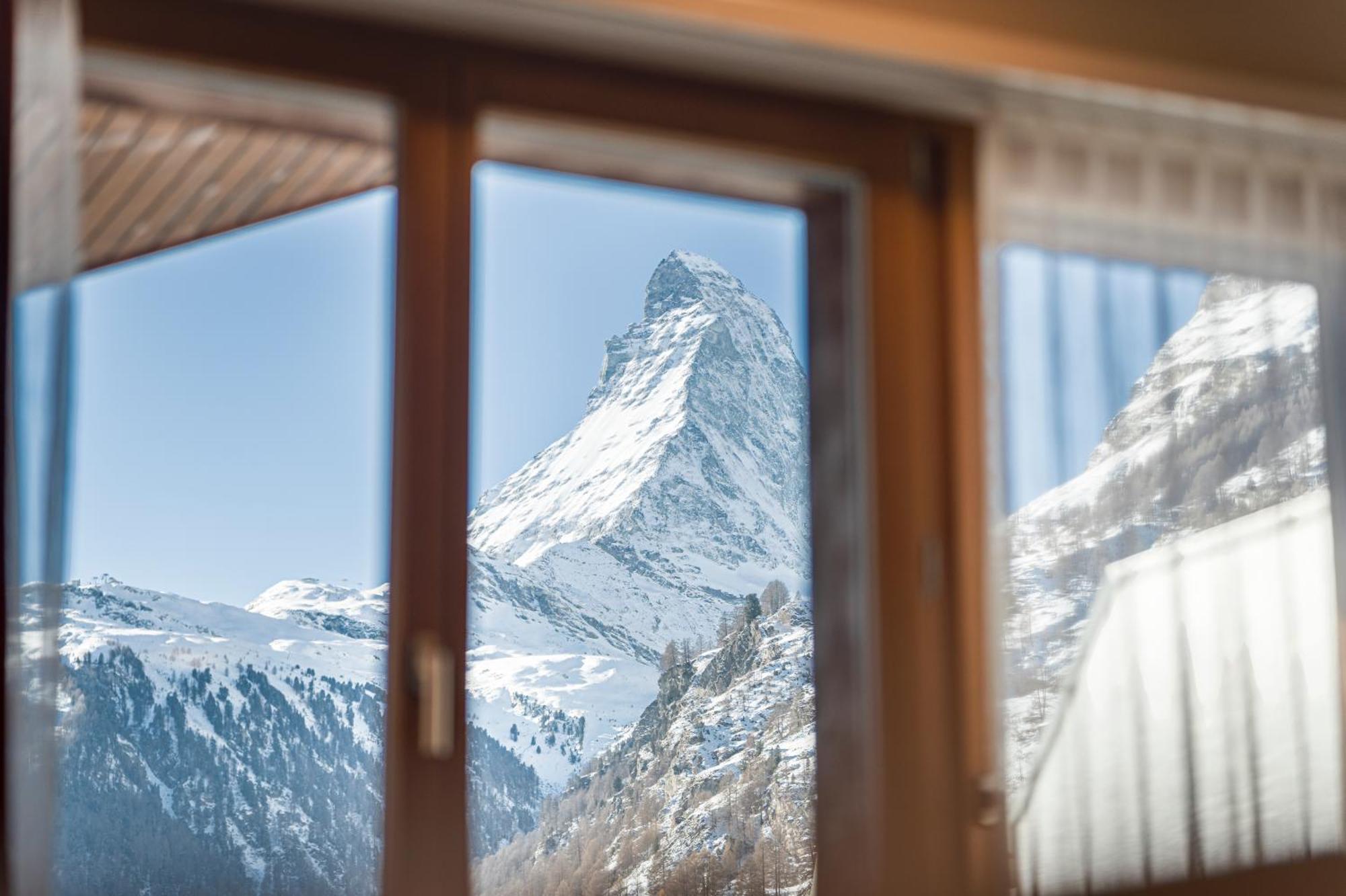 Hotel Parnass Zermatt Exterior photo