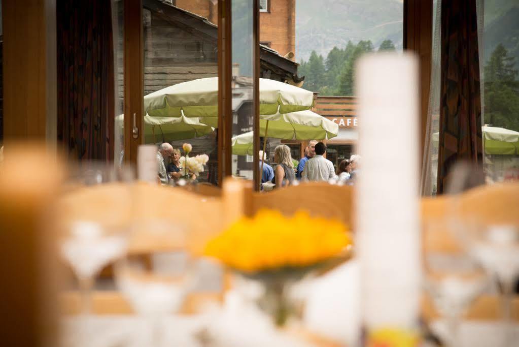 Hotel Parnass Zermatt Exterior photo